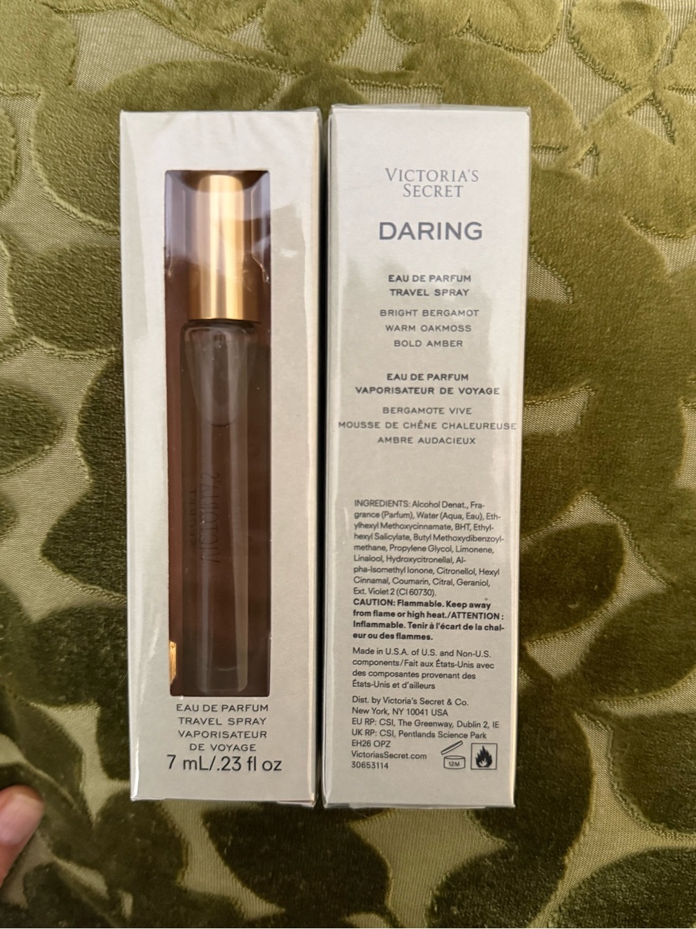 2/ NIB Victoria's Secret “Daring” Travel Parfume Spray 🌿